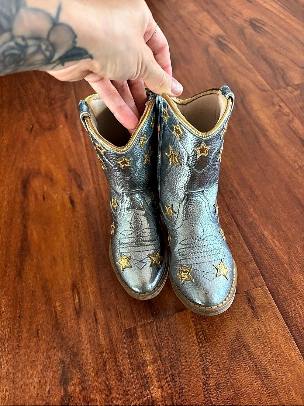 Wild Fable Star Print Western Ankle Boots